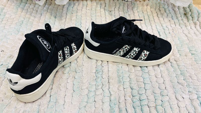 🇻🇳 Adidas Campus Imported Sneakers