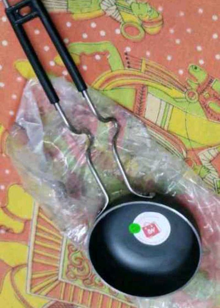ESSENTIAL IRON TADKA FRY PAN WITH STEEL HANDLE