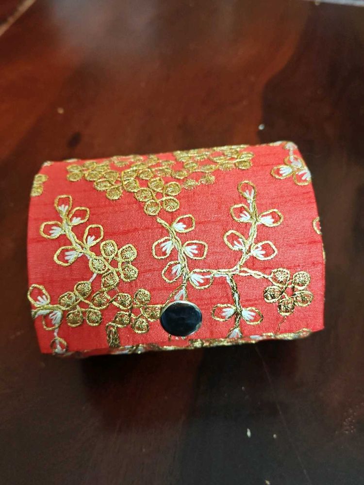 Bangle box