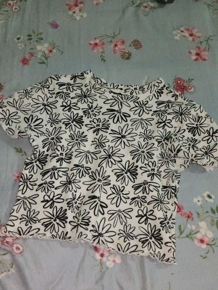 Floral Print Crop Top