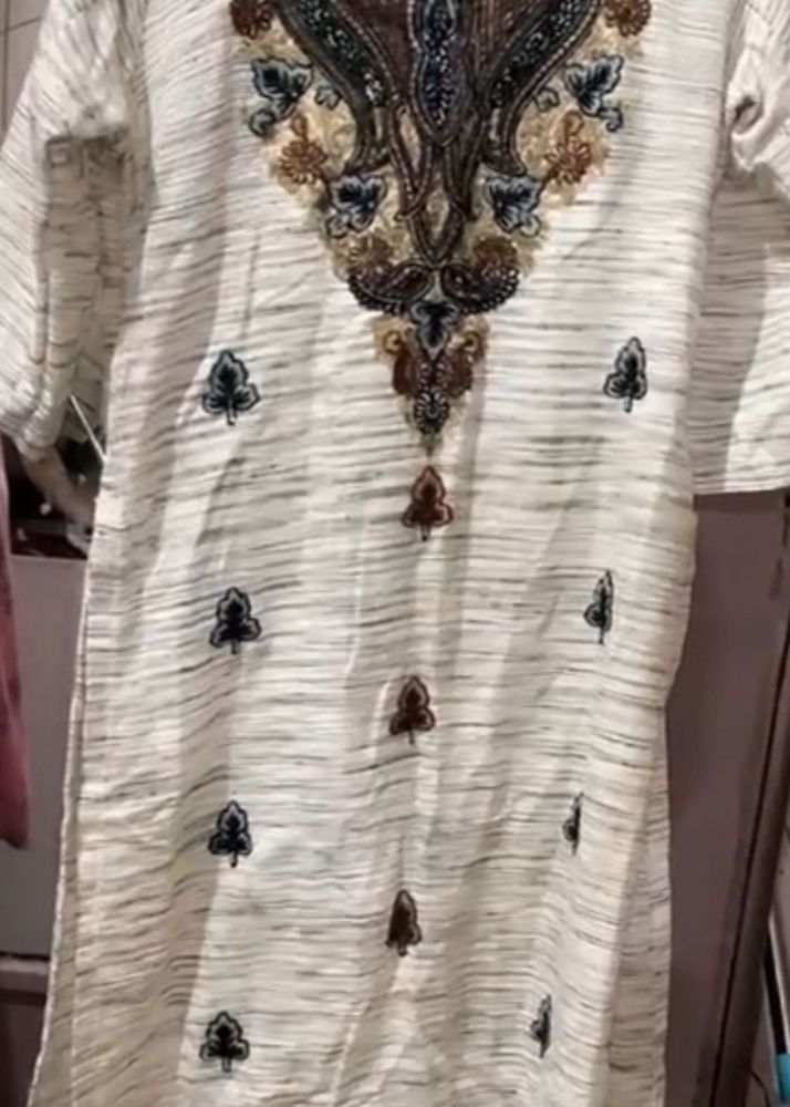 Kashmiri Kurta