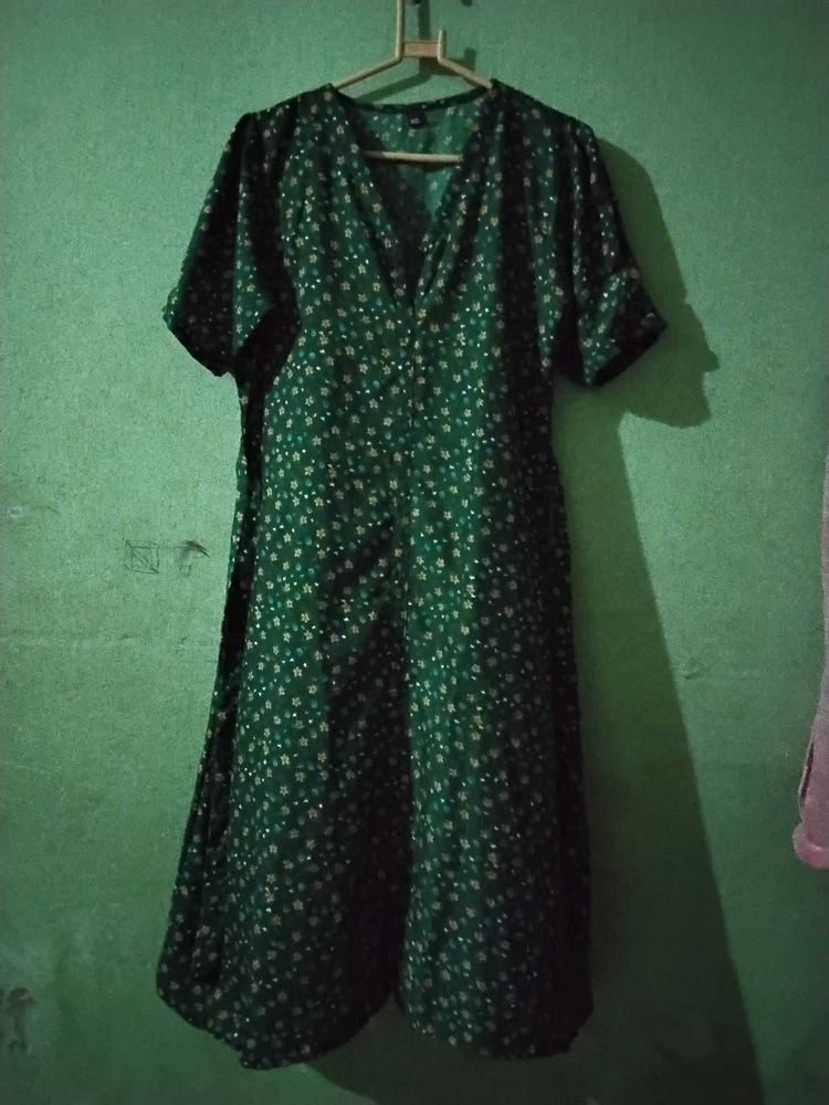 Green Floral Dress Both L And Xl Can Wear