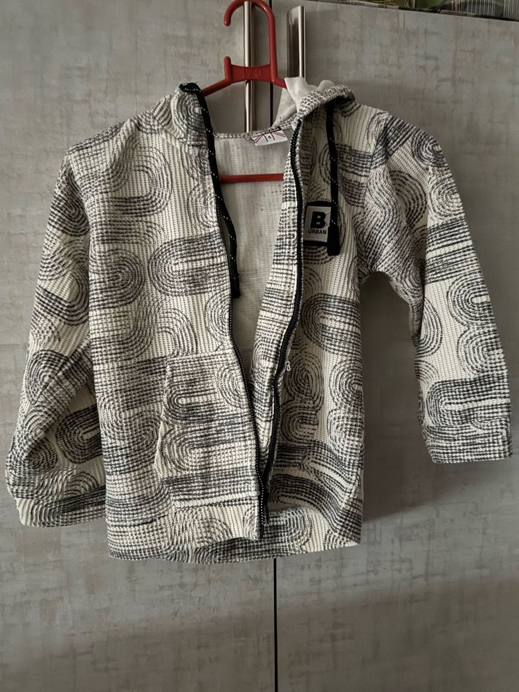 Boys Patterned Zip-Up Hoodie