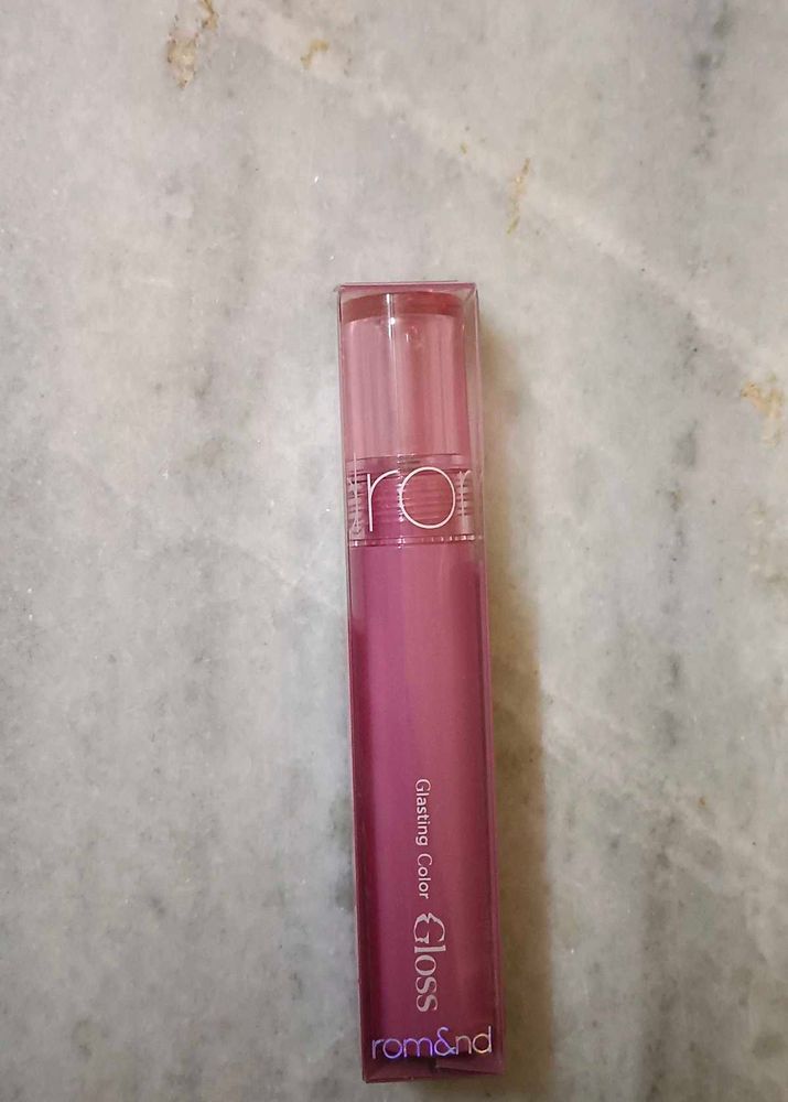 Romand Glasting Color Gloss 04 Grapy Way