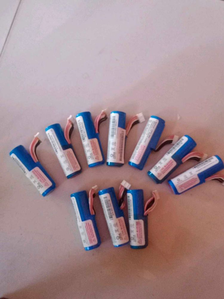 Li-on Battery