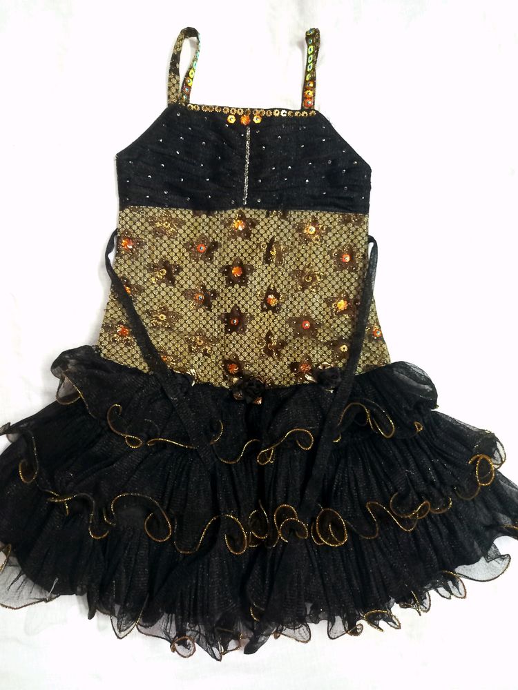Pretty Black Party Dress For Girls (Age 4-6 Years)
