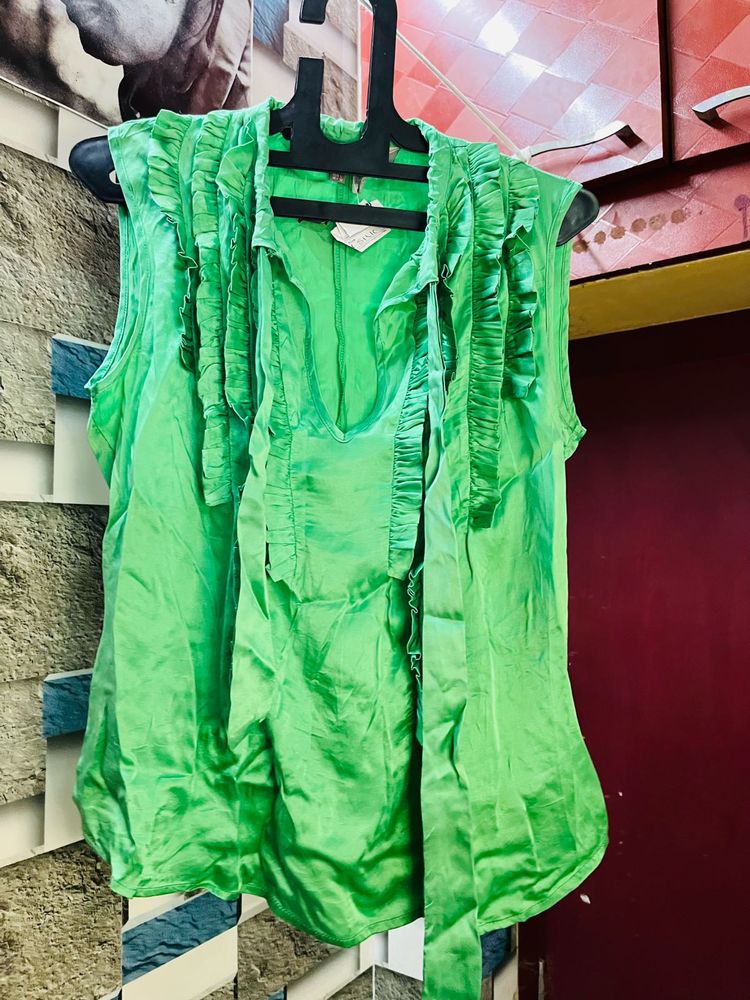 Green Ruffled Top
