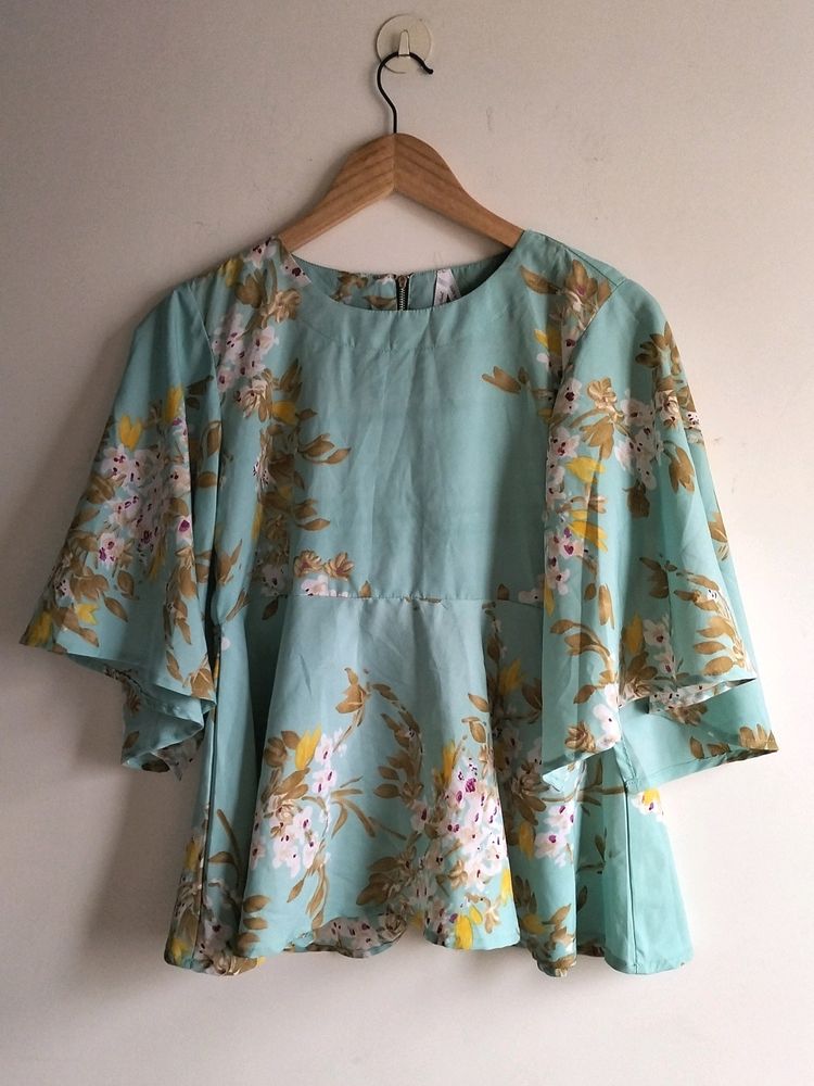 Beautiful Bell Sleeves Short Top