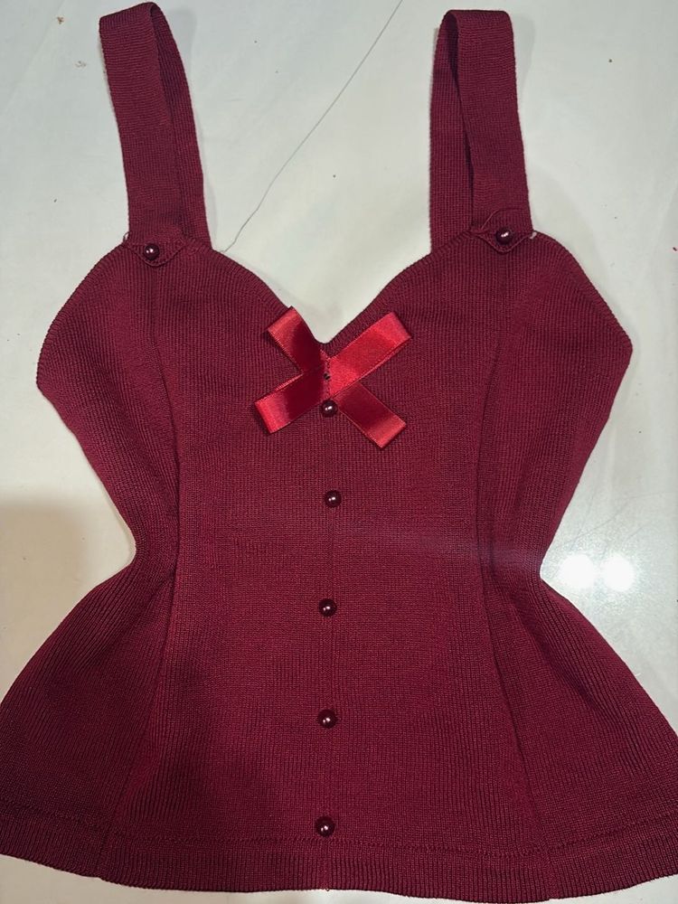 Burgundy Bow Top