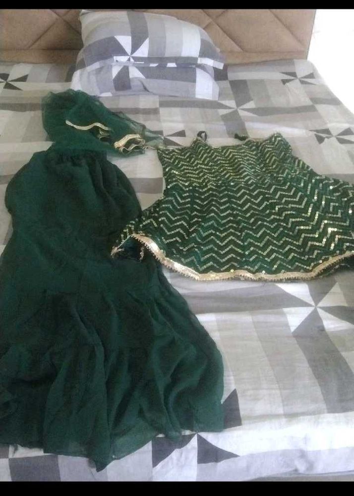 Green &amp; Gold Dress Material