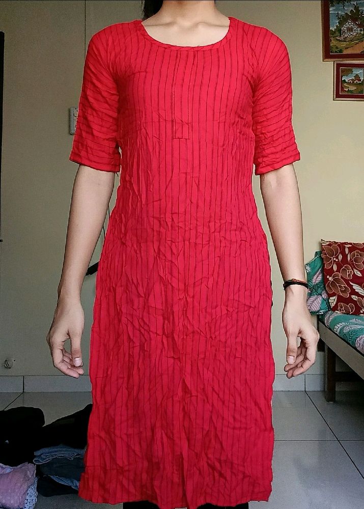 Red Kurti
