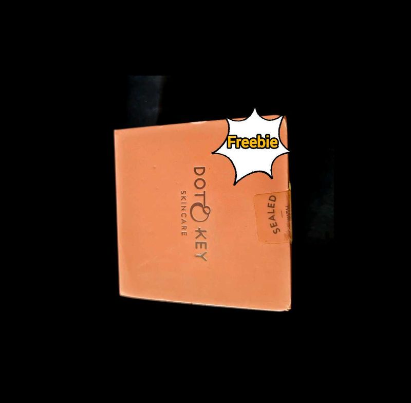 Dot &amp; Key Skincare - Freebie!