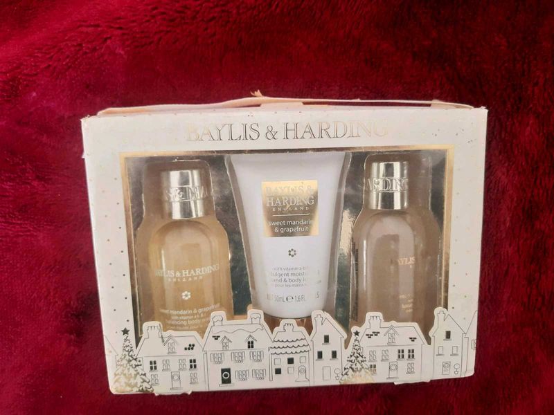 Luxury Kit From Dubai