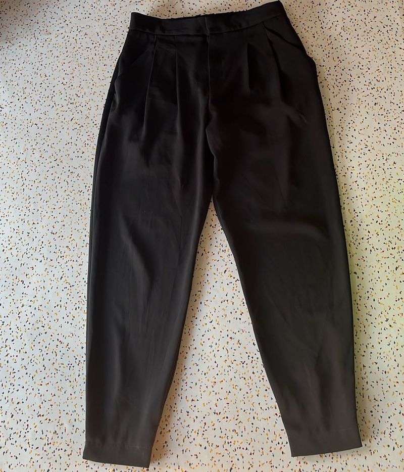 Black Pant