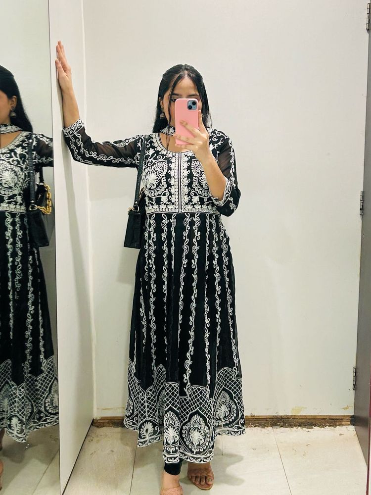Black Embroidered Kurta Set