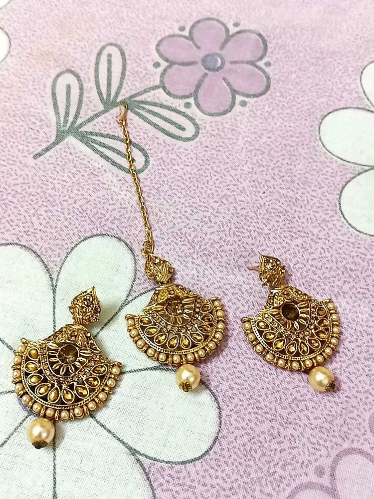Mangtika And Earrings