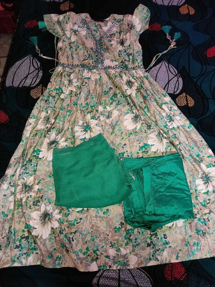 New Mirror Work Nayra Cut Kurti Set
