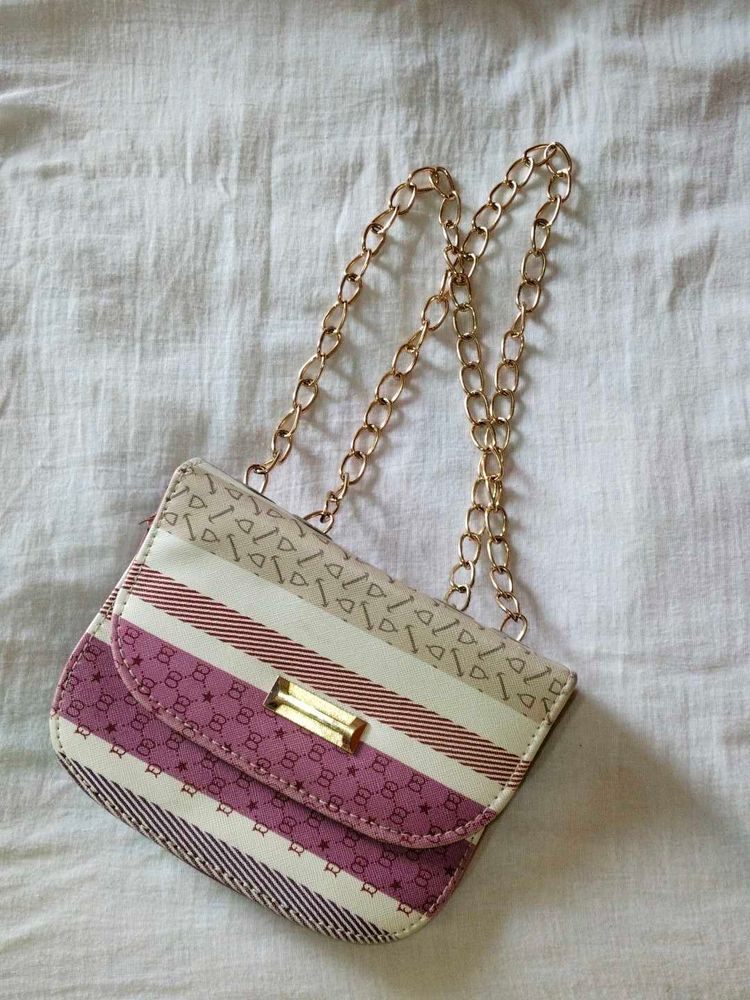 Stylish Crossbody Bag 👜