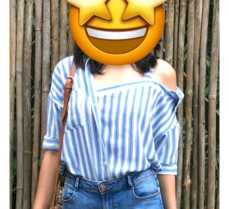 Very Stylish Striped Cold Shoulder Top