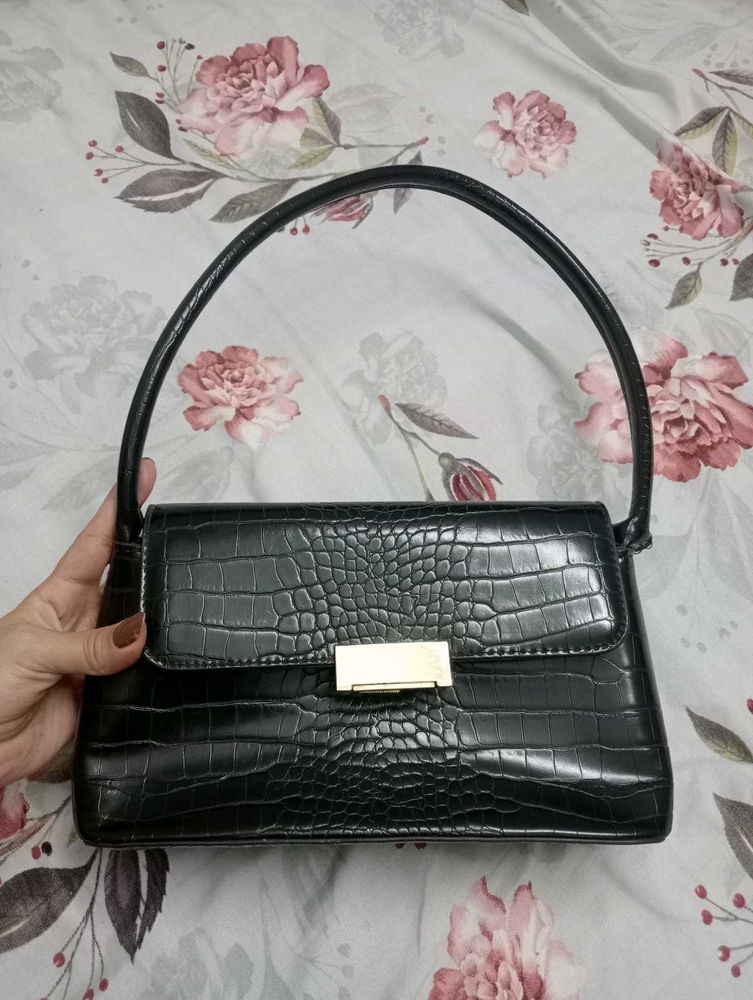 Black Croc Embossed Baguette Bag