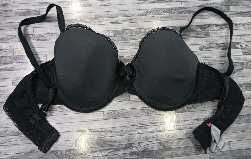 36 D Padded Look 🥰