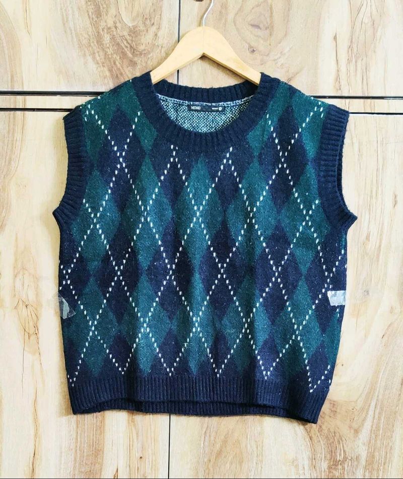 Argyle Sweater Vest size-38-40