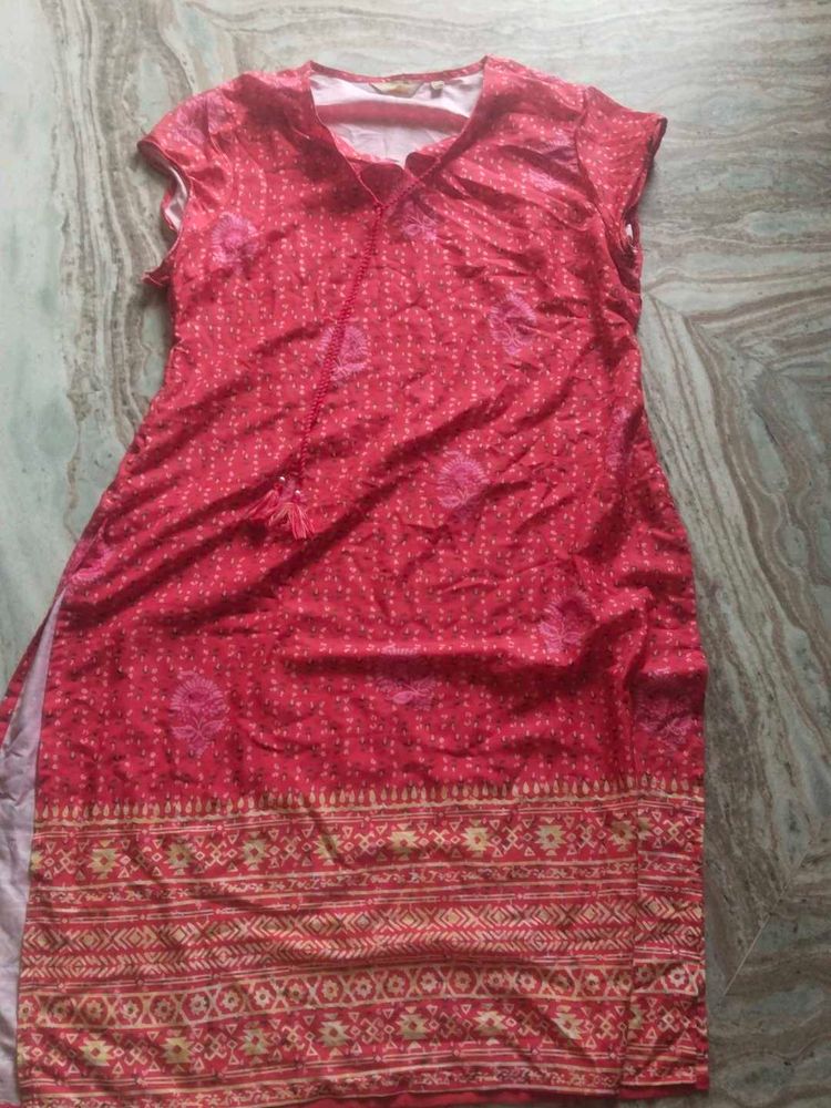 Red Floral Print Kurti