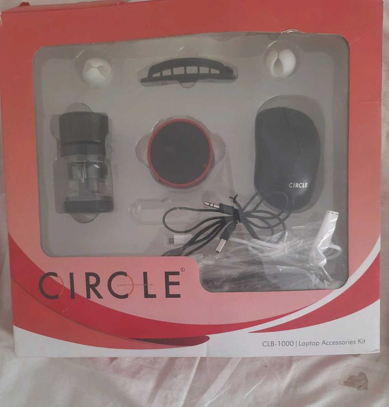 Circle Office Accessories