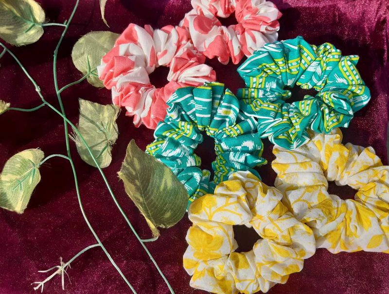 cotton scrunchies