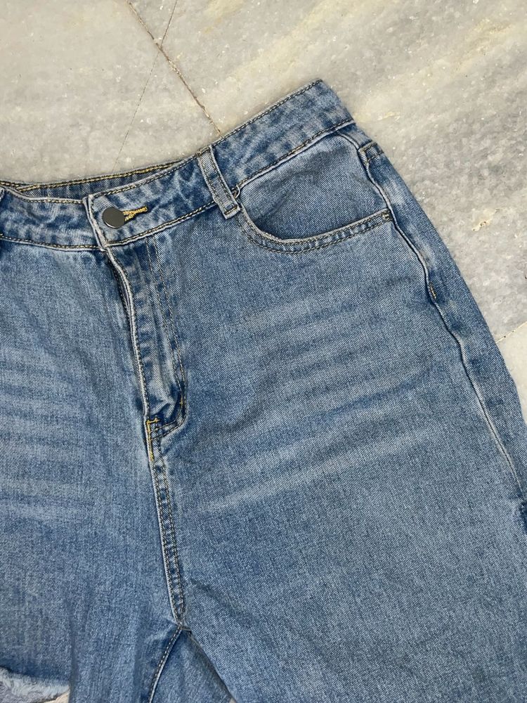 🩵Light Wash Denim Jeans🩵