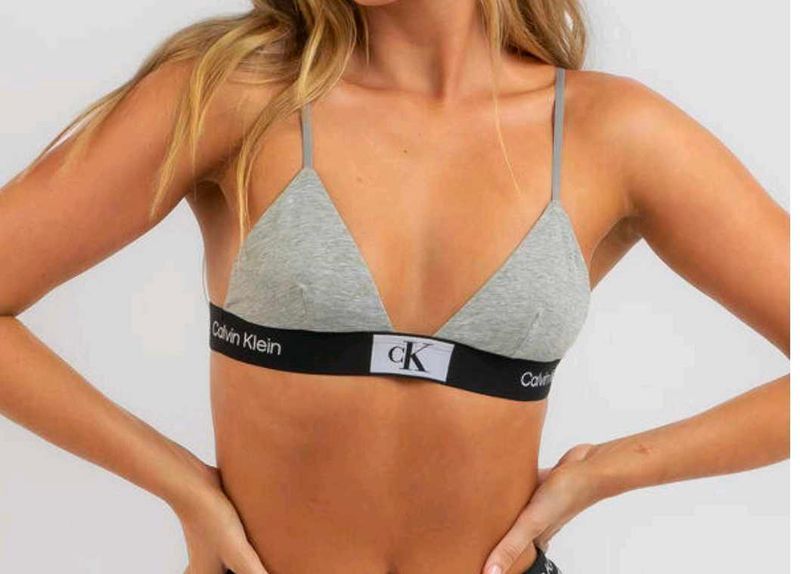 Calvin Klein Grey Bralette With Panty Free