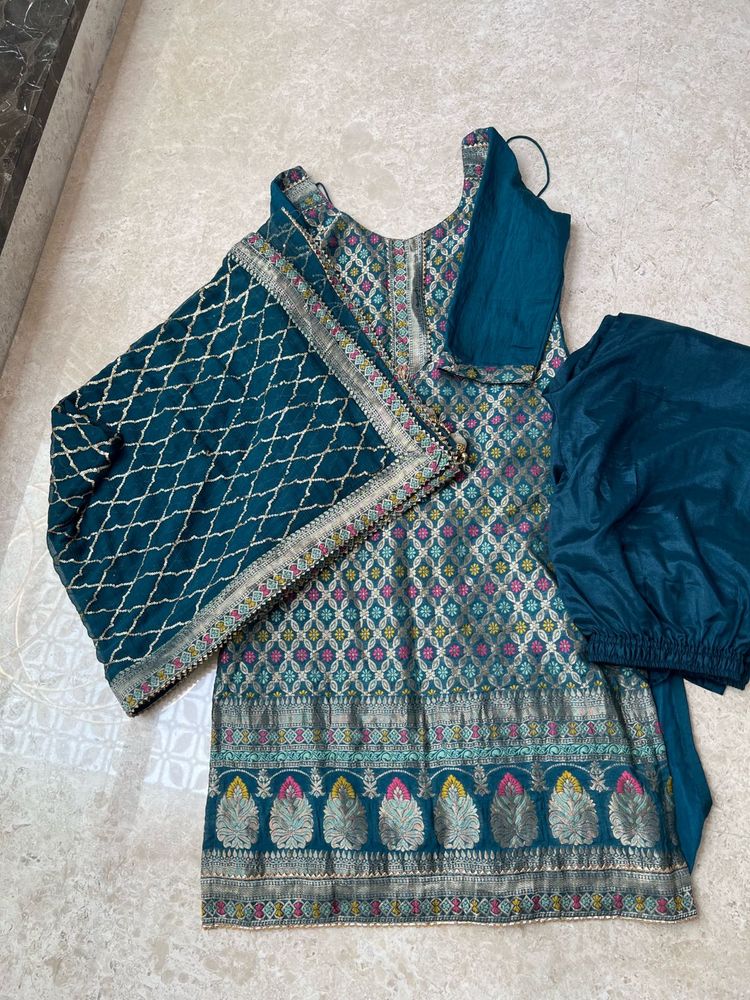 Suit Set