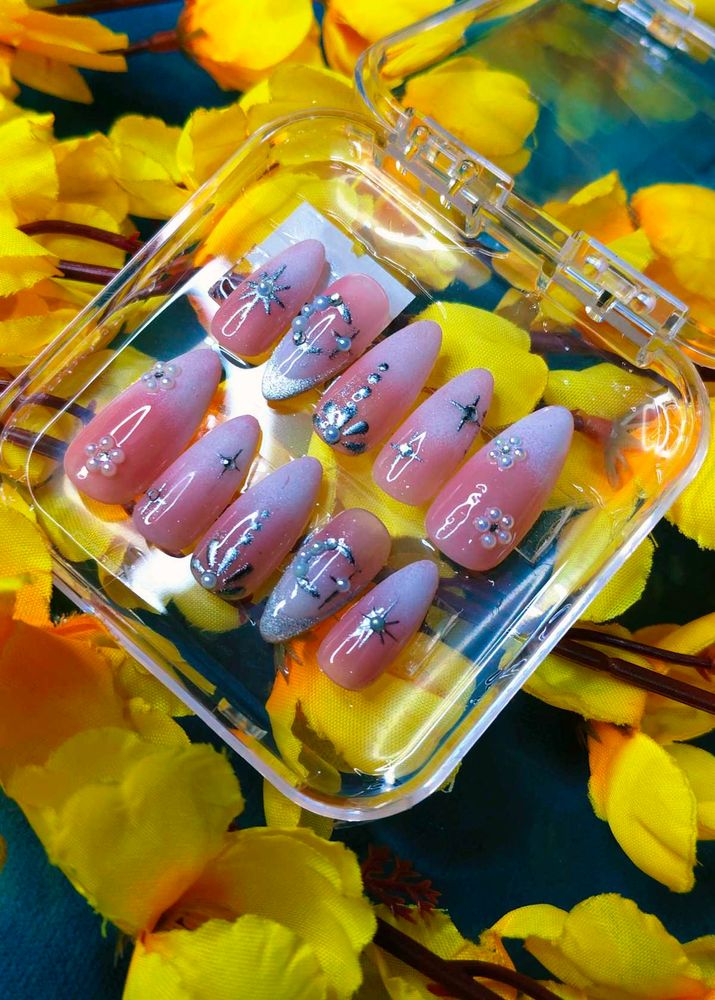 Pink Ombre Press-On Nails