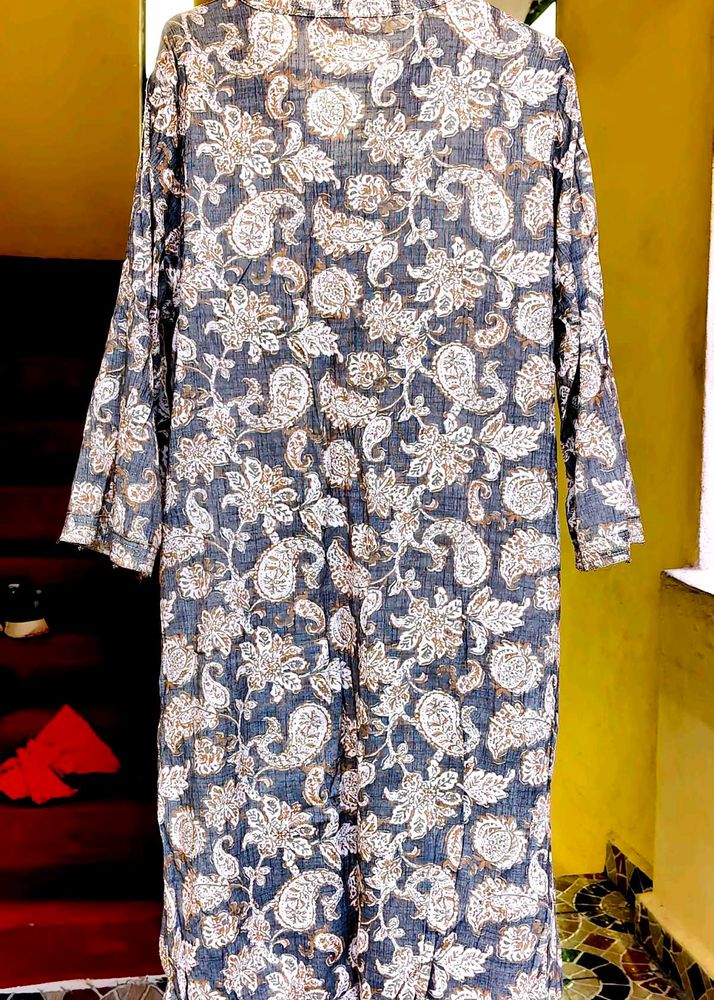 2 Floral Print Kurtas