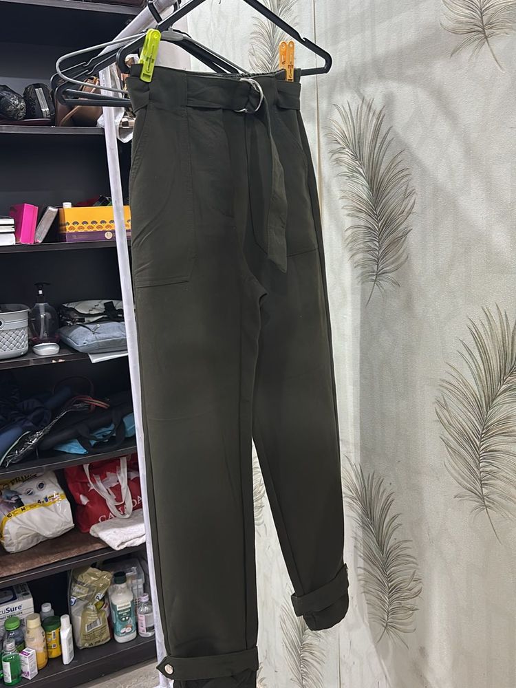 Bershka olive green pant