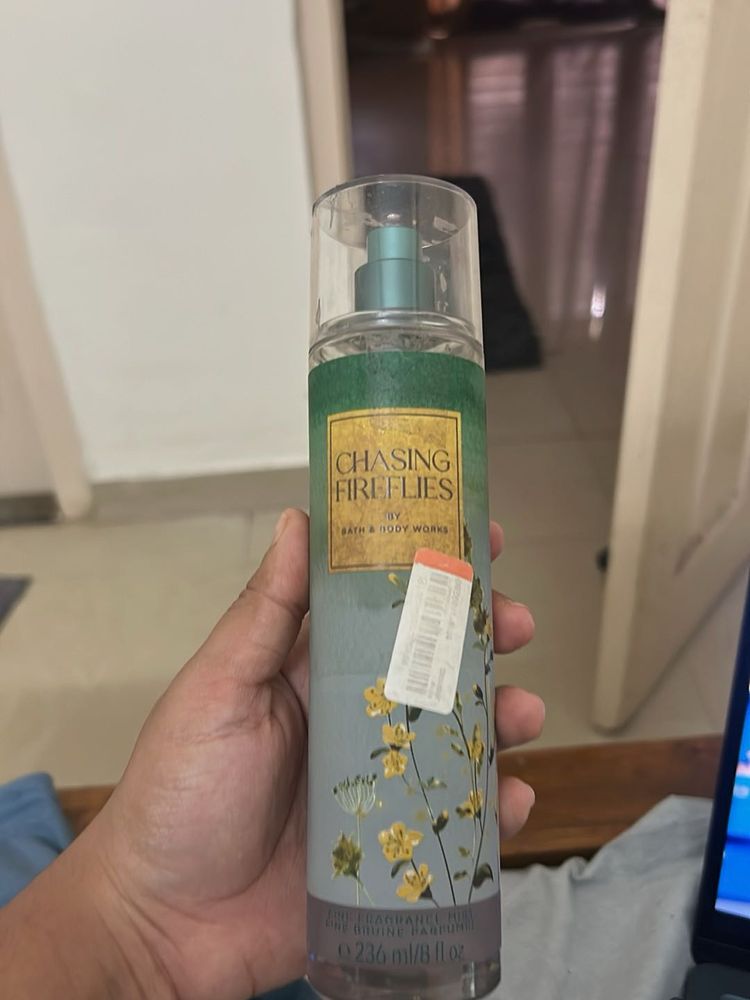 Bath and body works- Chasing Fireflies