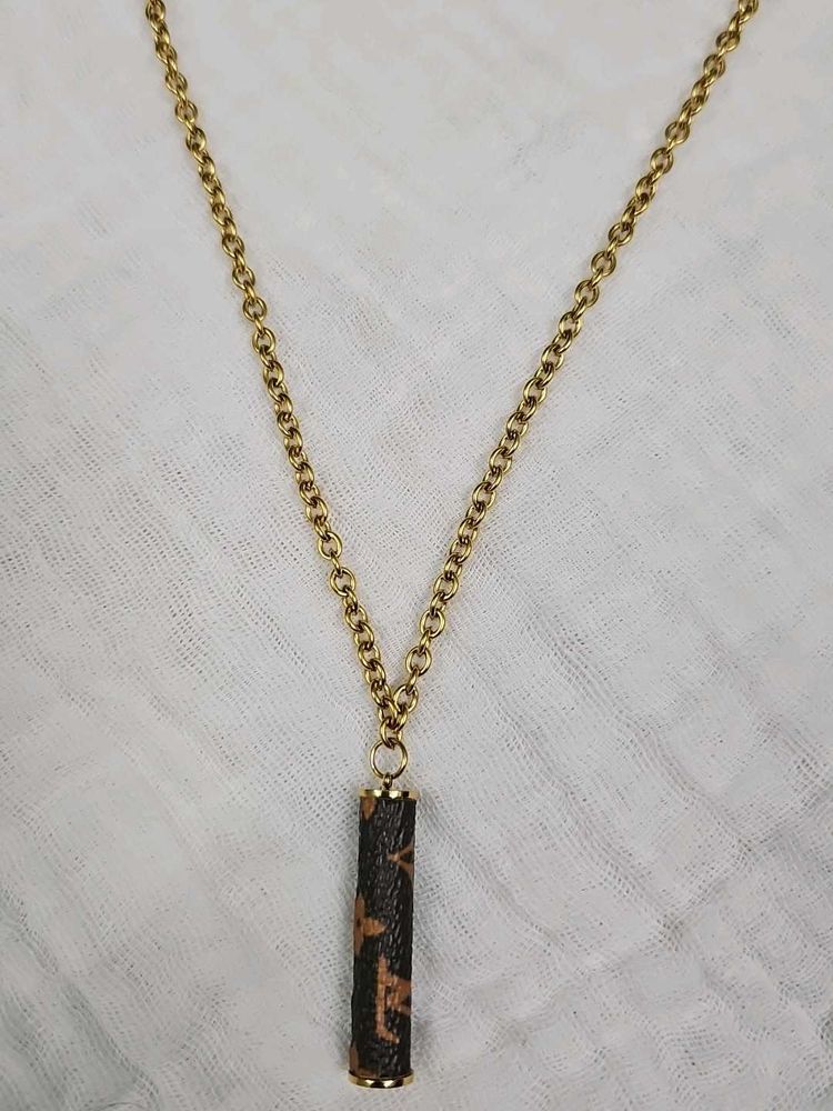 Designer Pendant Necklace