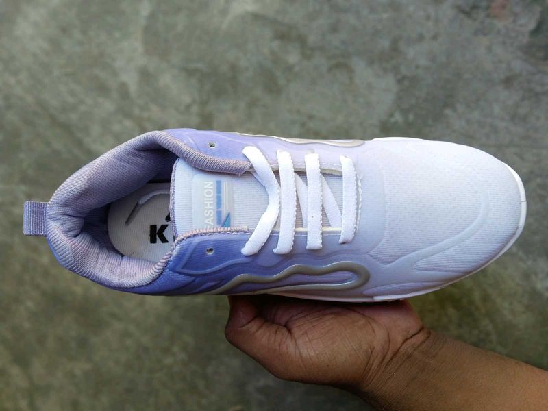 White &amp; Lavender Fashion Sneakers