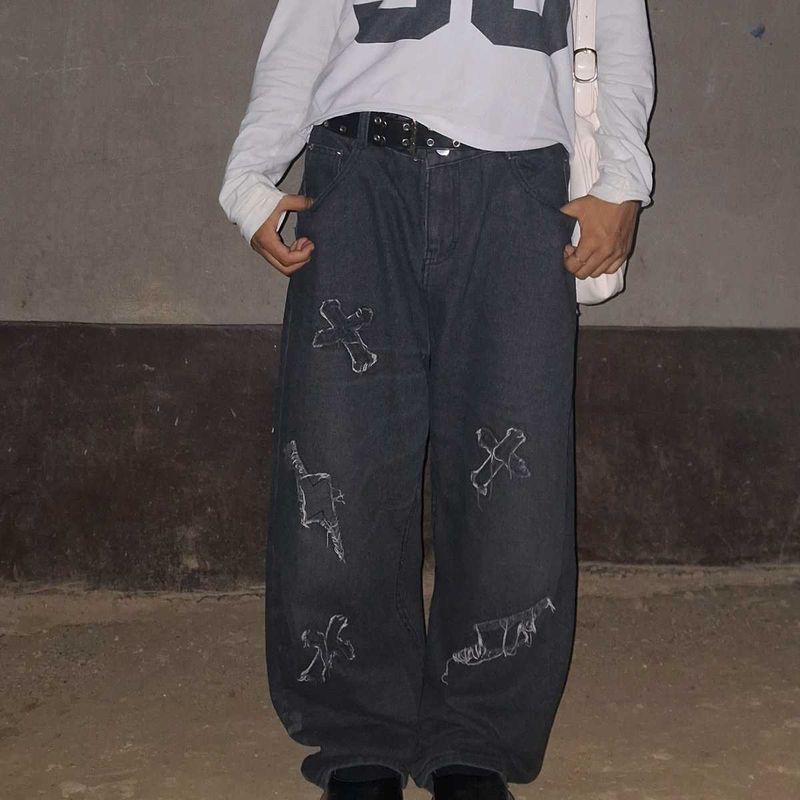 Y2k Cross ✝️ Baggy Jeans👖 (UNISEX)