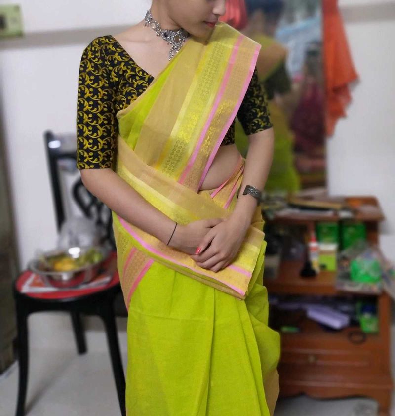 Elegant Green &amp; Gold Saree