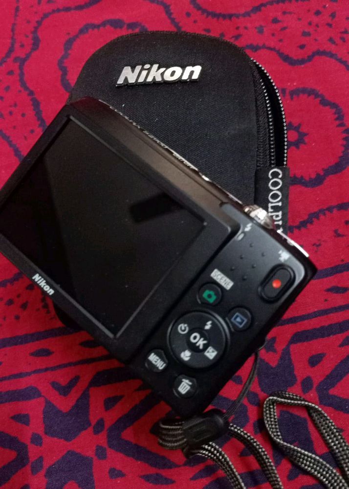 Nikon Camera 📷