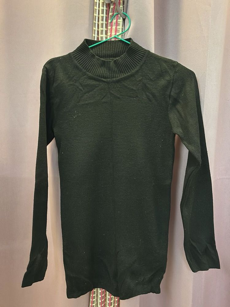 Madame Black Turtleneck Sweater