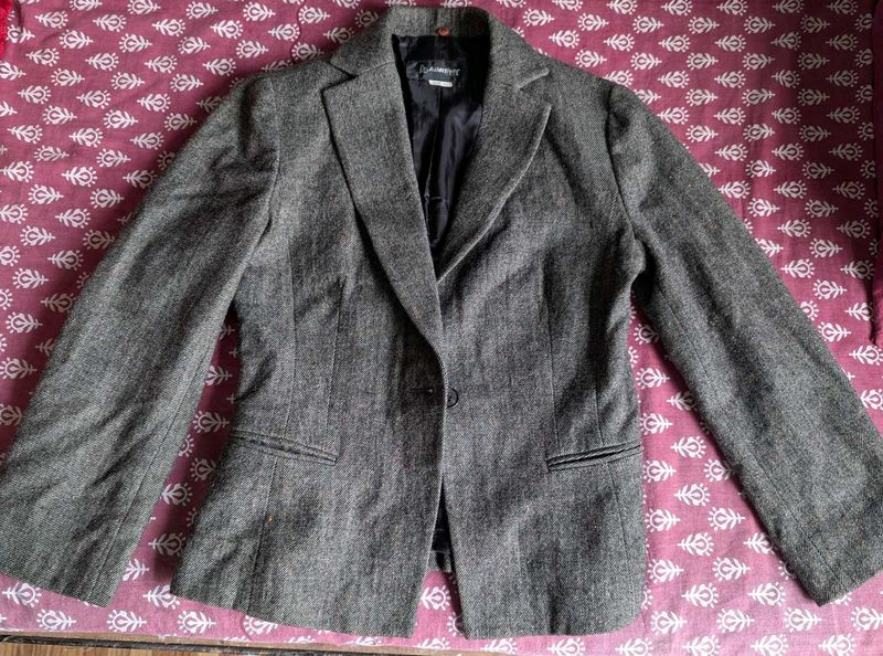 Tweed blazer XS