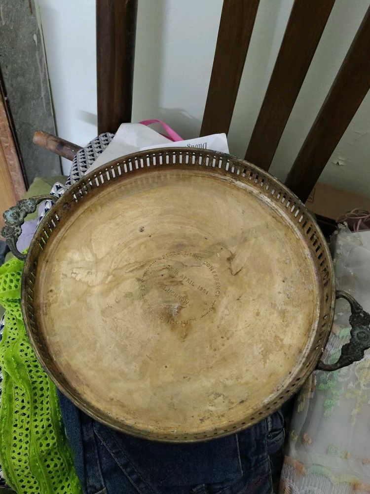 Vintage Round copper Tray