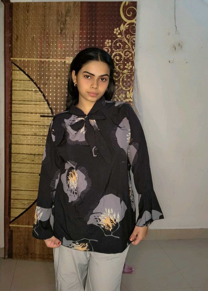 Floral Print Bow Tie Blouse