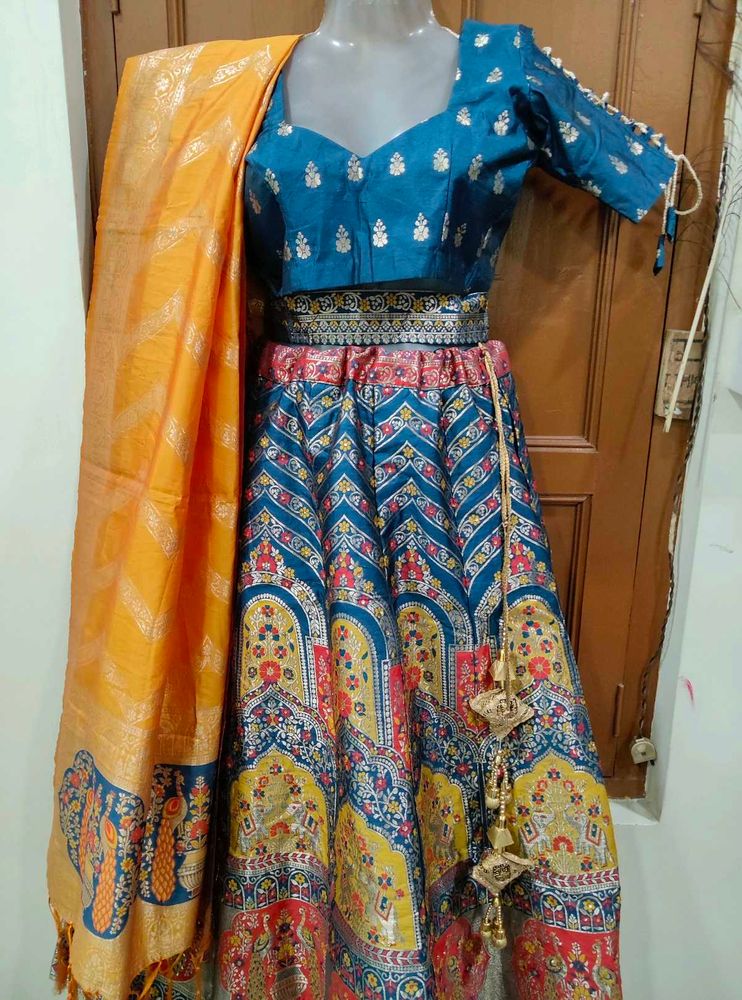 Gorgeous Lehenga Choli Set