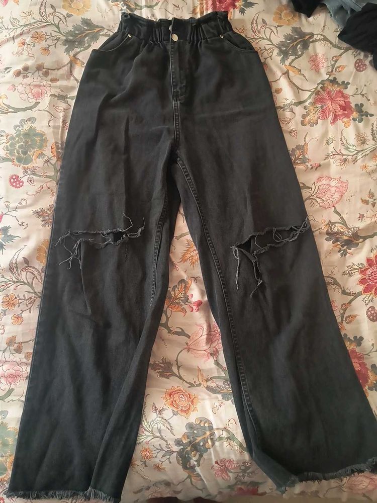 Ripped Wide Leg Jeans