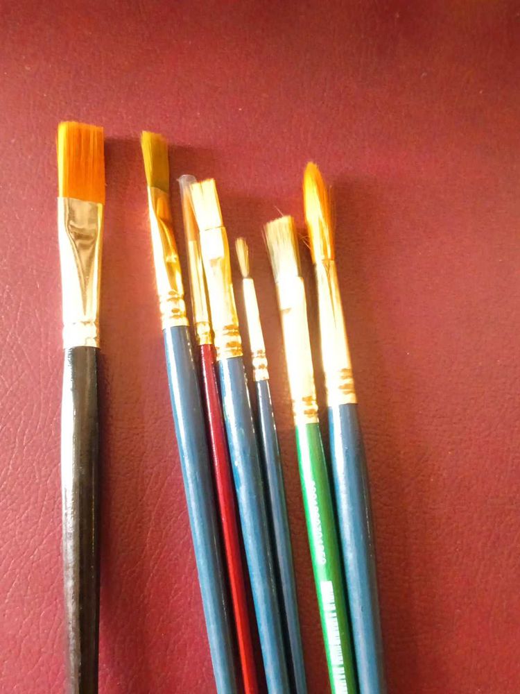 Artist Paint Brush Set- 7