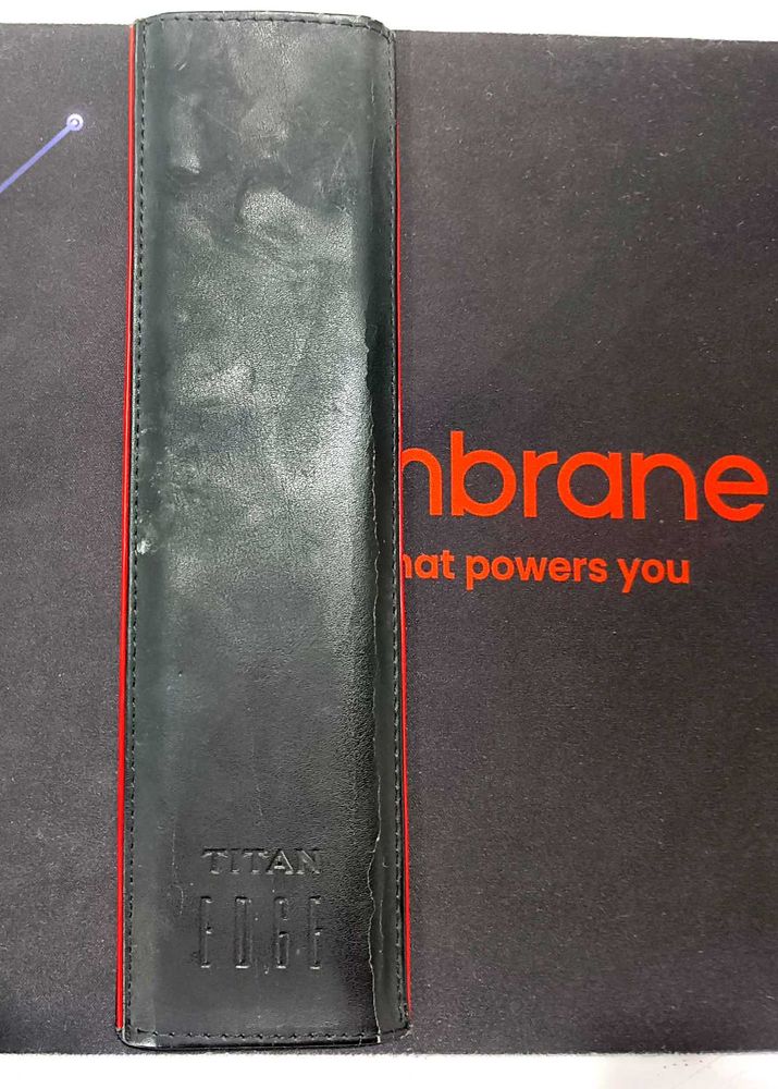 EXCLUSIVE TITAN EDGE VINTAGE CASE