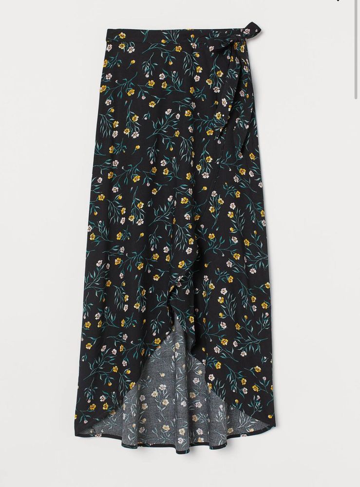 H&amp;M Floral Skirt